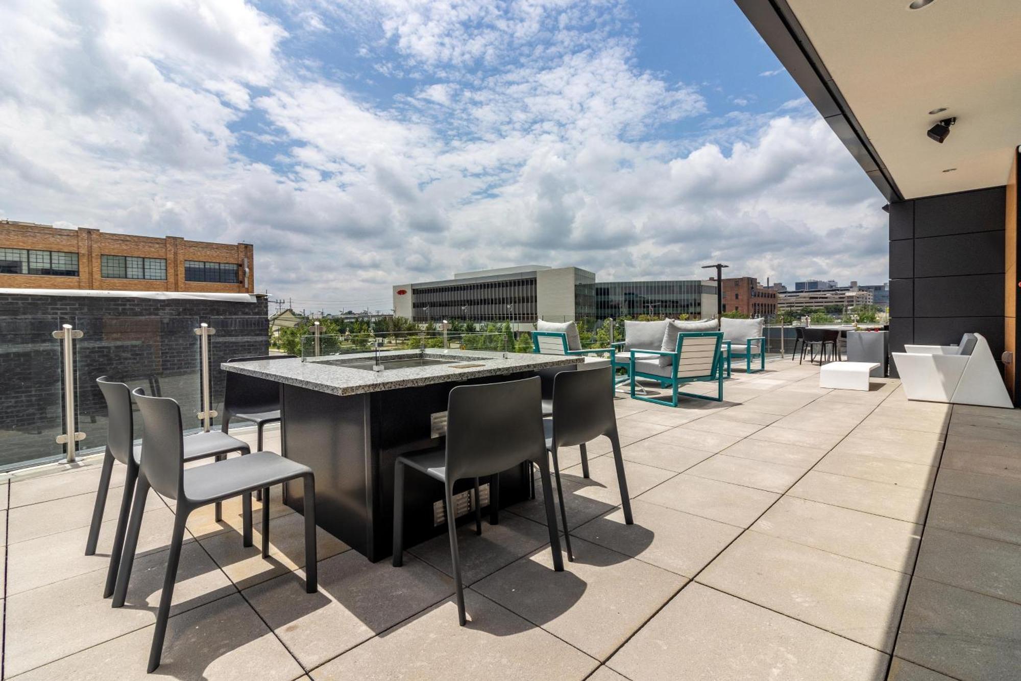 Aloft St. Louis Cortex Eksteriør billede